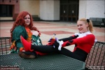 Pittsburgh_Comicon_2012_-_Harley_and_Ivy_-_003.jpg